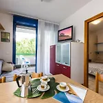 Appartement Beautiful Just Steps From The Sea