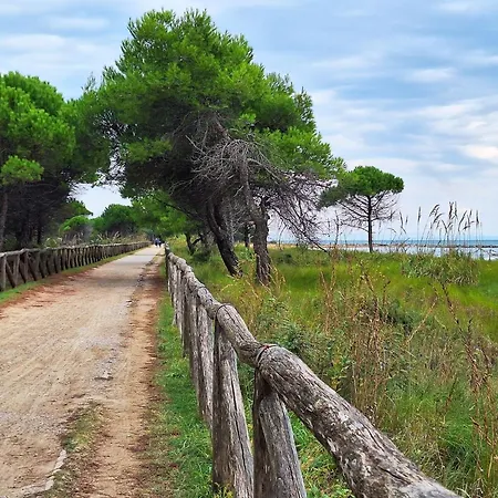 Beautiful Just Steps From The Sea Appartement *