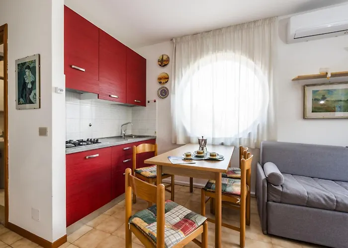 Beautiful Apartment Just Steps From The Sea Lägenhet *